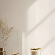 נר ריחני בכלי זכוכית