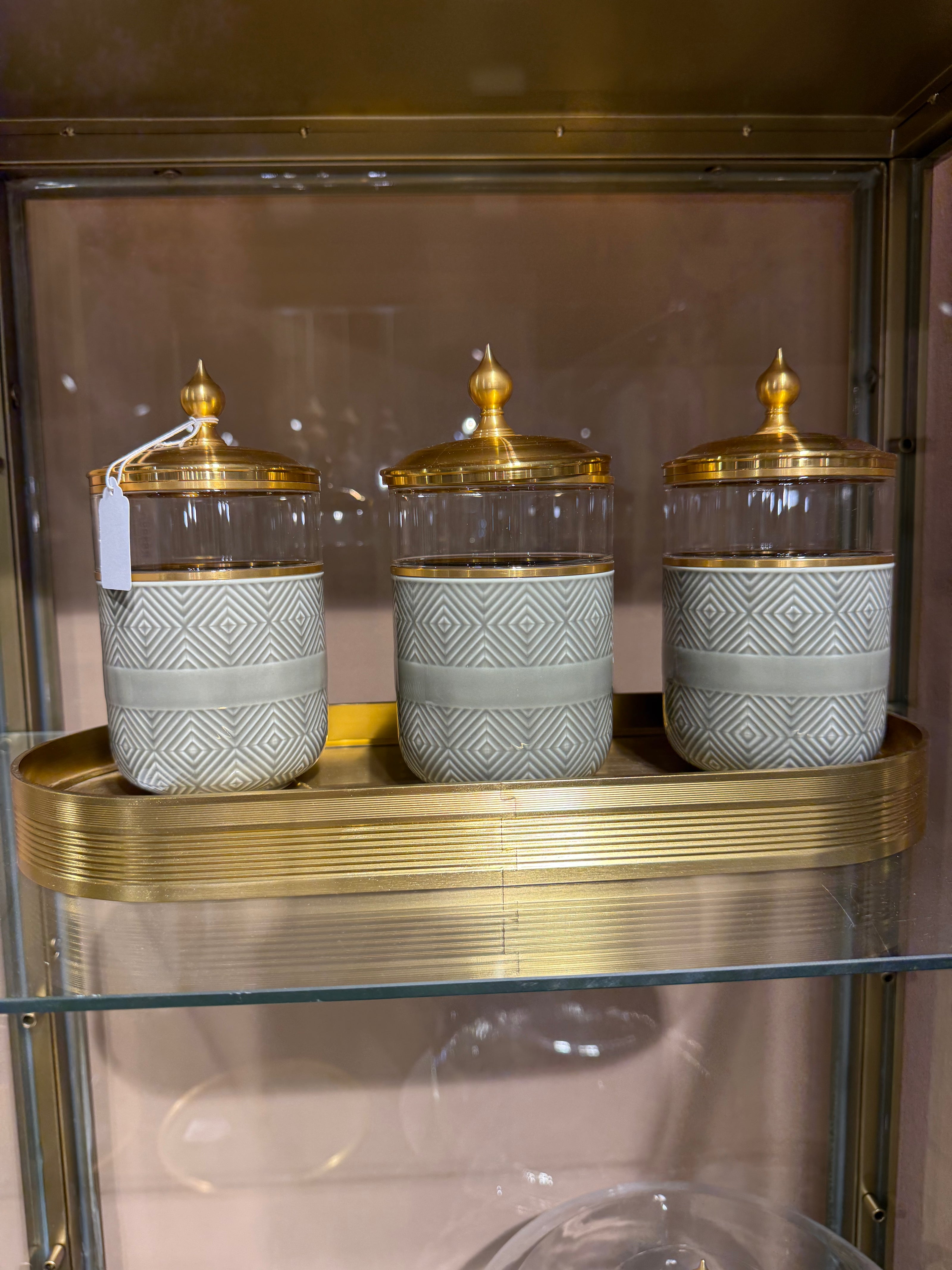 סט 3 צנצנות על מגש