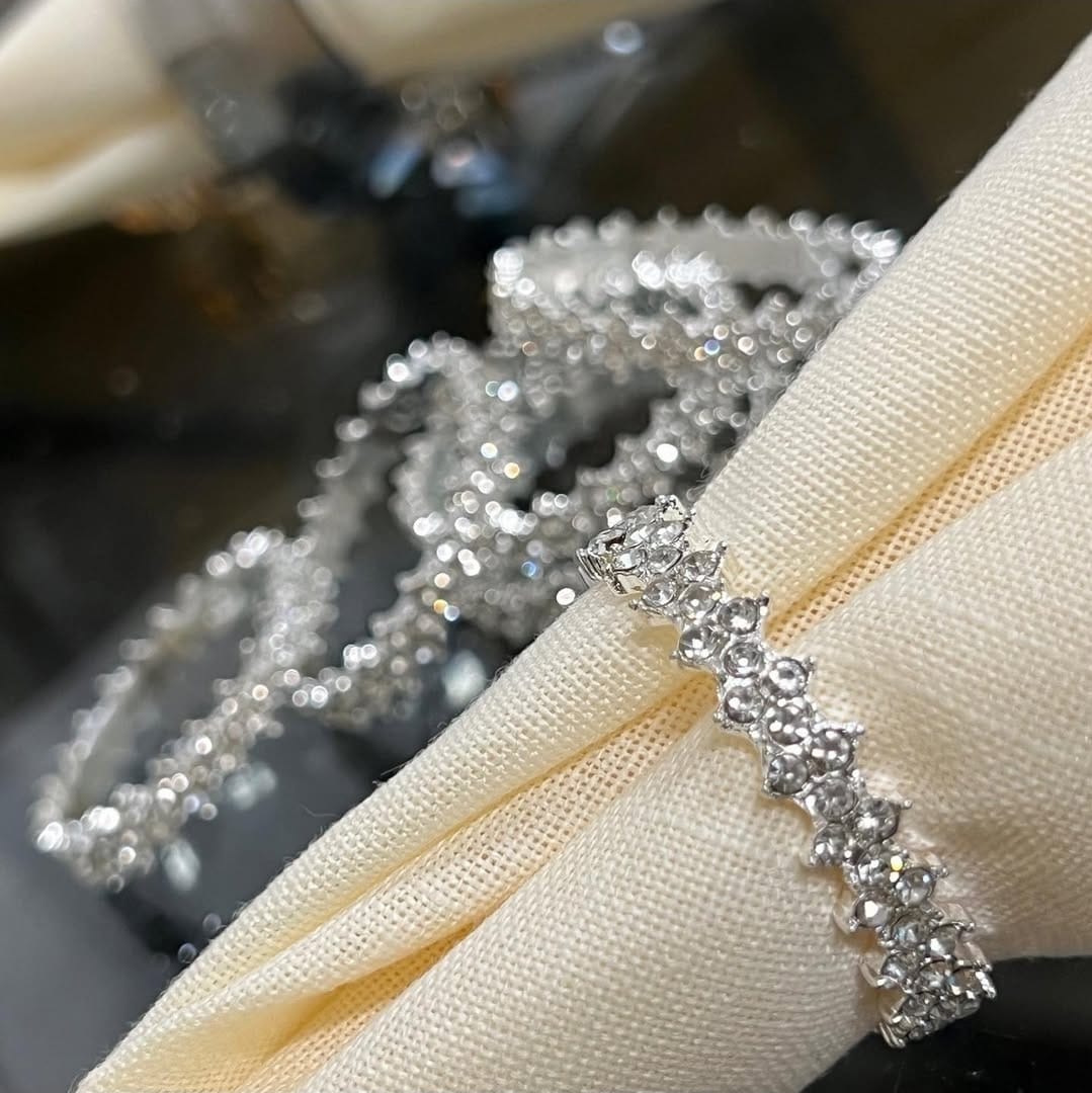 סט חבקים למפיות יהלומים